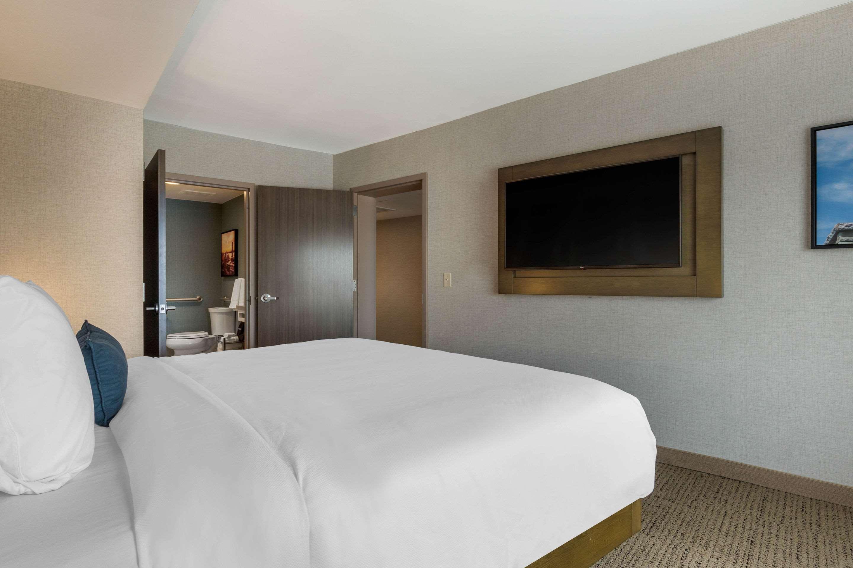 Cambria Hotel West Orange Exterior foto